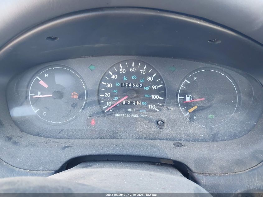 1997 Geo Prizm VIN: 1Y1SK5264VZ444899 Lot: 43932910