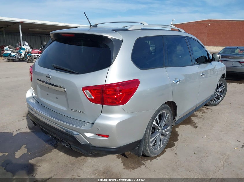 2018 Nissan Pathfinder Platinum
