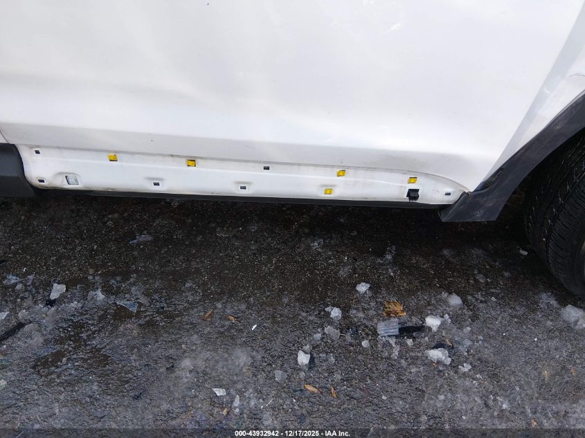 2015 Hyundai Santa Fe Sport 2.4L VIN: 5XYZTDLB7FG290467 Lot: 43932942