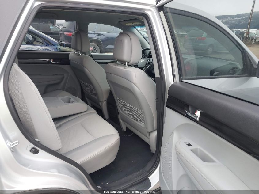 2011 Kia Sorento Lx VIN: 5XYKTCA13BG037193 Lot: 43932965