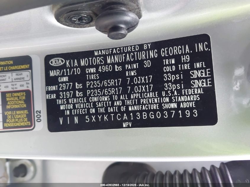 2011 Kia Sorento Lx VIN: 5XYKTCA13BG037193 Lot: 43932965