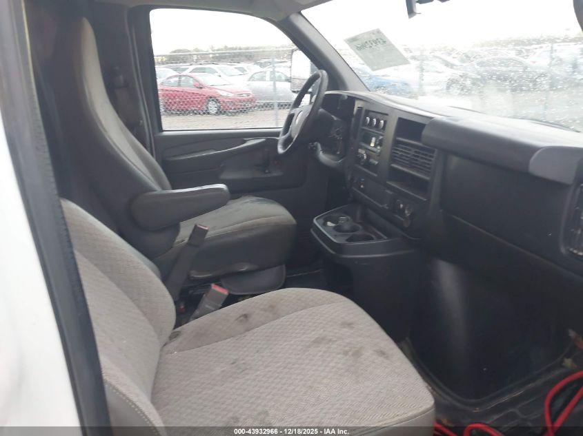 2015 GMC Savana Cutaway 3500 VIN: 1GD072CG0F1220883 Lot: 43932966