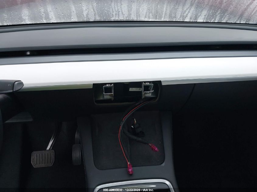 2021 Tesla Model Y Long Range Dual Motor All-Wheel Drive VIN: 5YJYGDEE9MF158368 Lot: 43933030