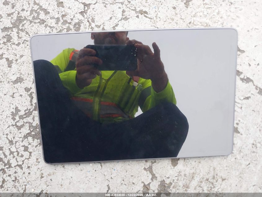 2021 Tesla Model Y Long Range Dual Motor All-Wheel Drive VIN: 5YJYGDEE9MF158368 Lot: 43933030