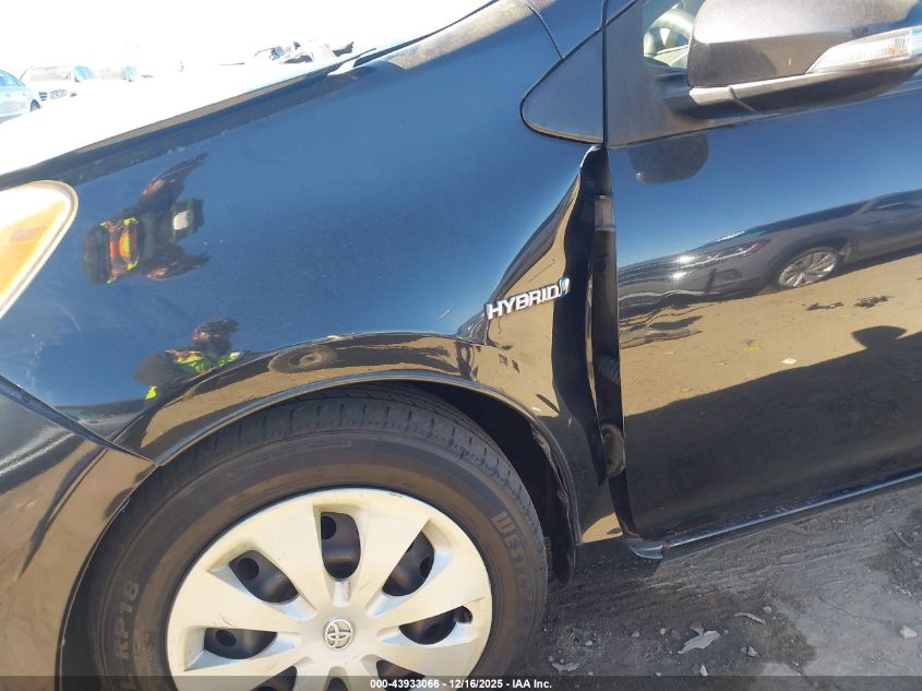 2013 Toyota Prius C Two VIN: JTDKDTB37D1530021 Lot: 43933066