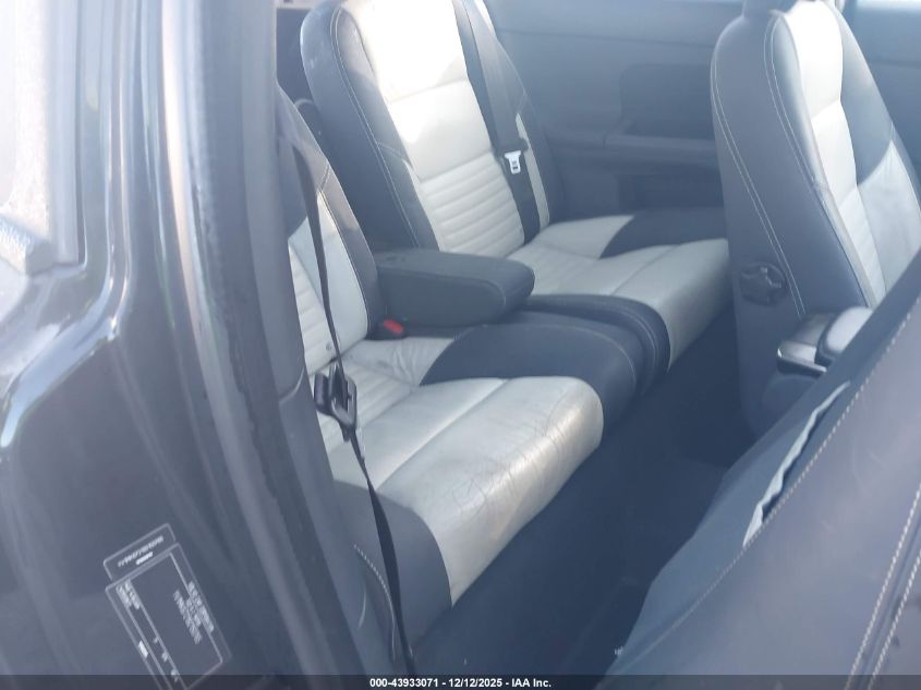 2009 Volvo C30 T5/T5 R-Design VIN: YV1MK672192150765 Lot: 43933071