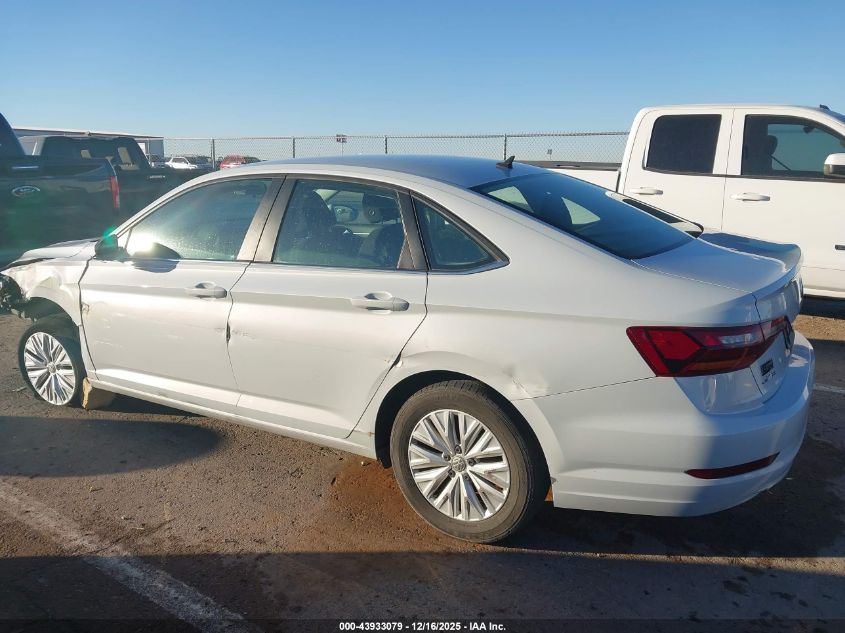 2019 Volkswagen Jetta 1.4T R-Line/1.4T S/1.4T Se VIN: 3VWC57BU4KM131775 Lot: 43933079
