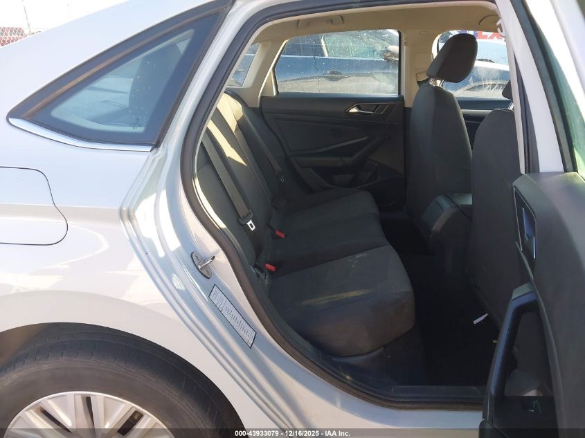 2019 Volkswagen Jetta 1.4T R-Line/1.4T S/1.4T Se VIN: 3VWC57BU4KM131775 Lot: 43933079