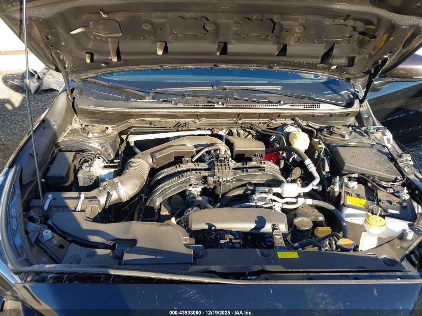 2025 Subaru Crosstrek Premium VIN: JF2GUHDC7S8338569 Lot: 43933080