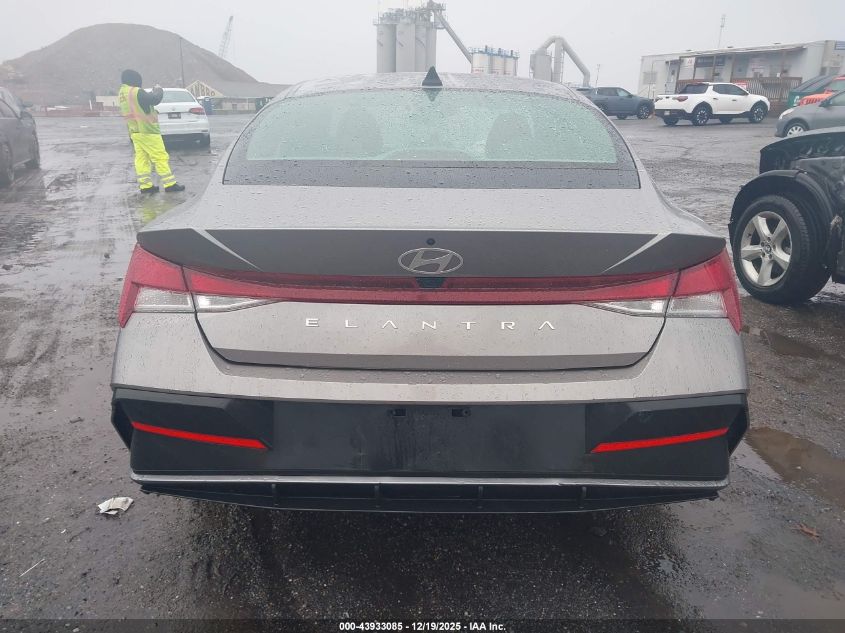 2024 Hyundai Elantra Sel VIN: KMHLM4DG9RU700522 Lot: 43933085
