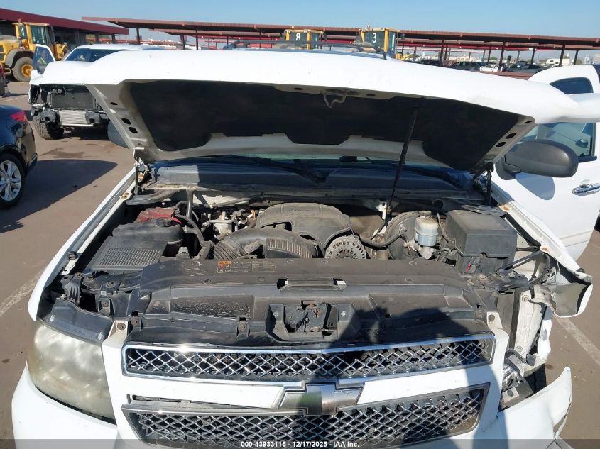 2011 Chevrolet Suburban 1500 Lt1 VIN: 1GNSCJE00BR401133 Lot: 43933115