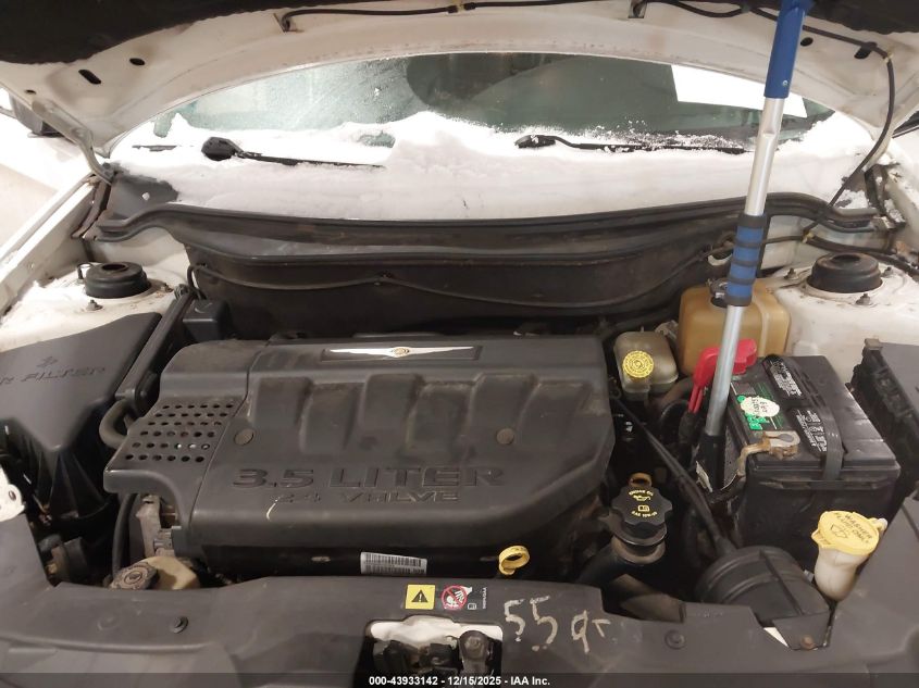 2005 Chrysler Pacifica Touring VIN: 2C8GF68415R329955 Lot: 43933142