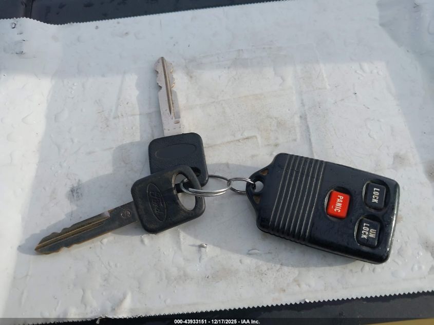 1997 Ford F-150 Lariat/Xl/Xlt VIN: 1FTDX0866VKB08737 Lot: 43933151