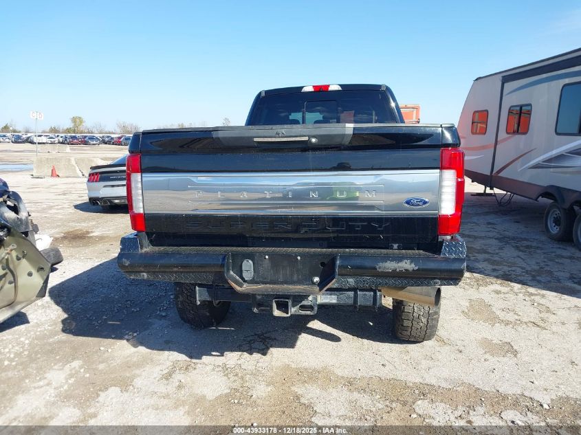 2017 Ford F-350 Platinum VIN: 1FT8W3BT9HEB18511 Lot: 43933178