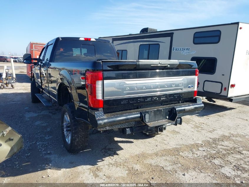 2017 Ford F-350 Platinum VIN: 1FT8W3BT9HEB18511 Lot: 43933178