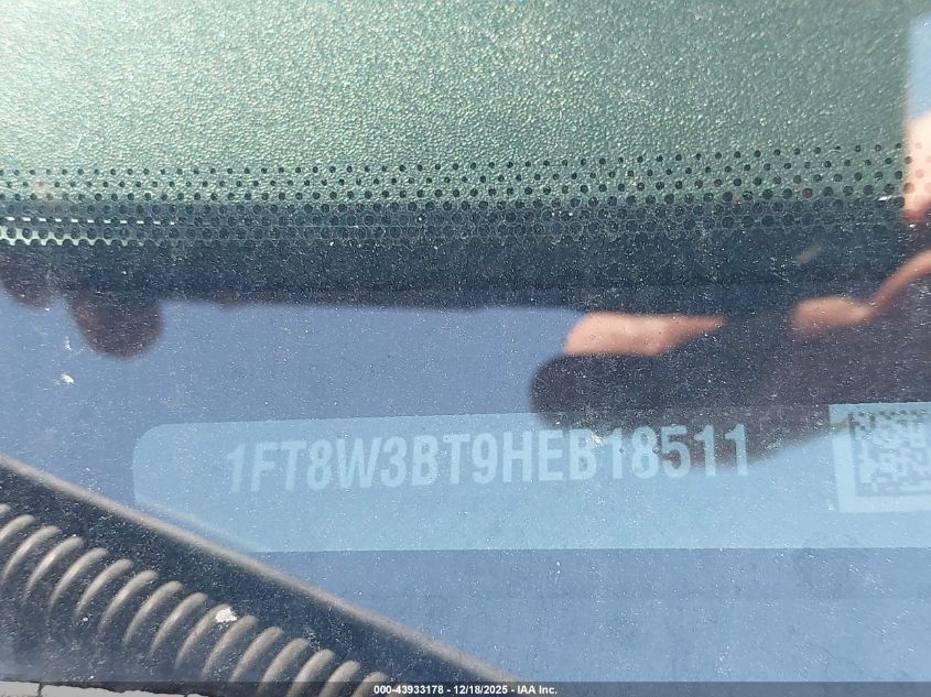 2017 Ford F-350 Platinum VIN: 1FT8W3BT9HEB18511 Lot: 43933178