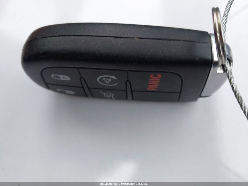 2014 Jeep Grand Cherokee Limited VIN: 1C4RJFBG1EC568801 Lot: 43933186