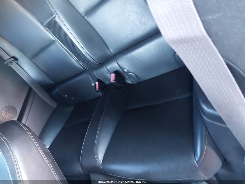 2011 Chevrolet Camaro 2Lt VIN: 2G1FC3DD7B9187531 Lot: 43933187