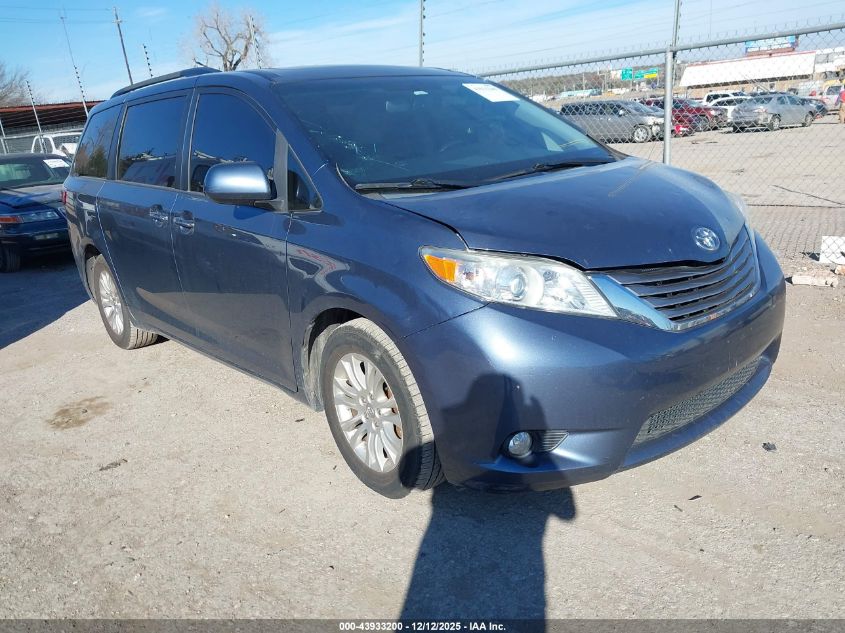 TOYOTA SIENNA XLE 8 PASSENGER
