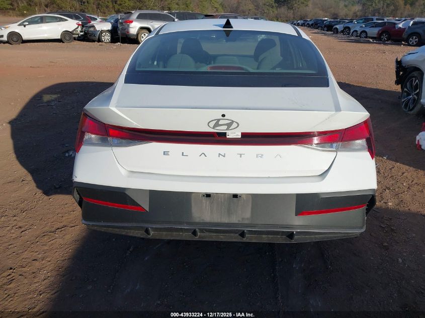 2024 Hyundai Elantra Sel VIN: KMHLM4DG2RU819688 Lot: 43933224