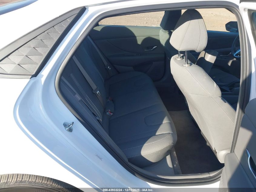 2024 Hyundai Elantra Sel VIN: KMHLM4DG2RU819688 Lot: 43933224