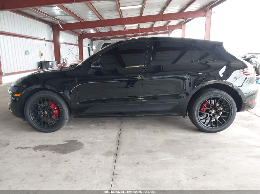 2018 Porsche Macan Gts VIN: WP1AG2A5XJLB64392 Lot: 43933253