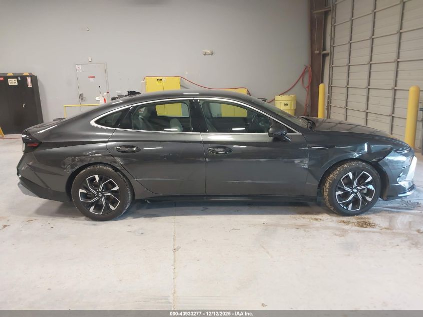 2025 Hyundai Sonata Sel VIN: KMHL64JA9SA437448 Lot: 43933277