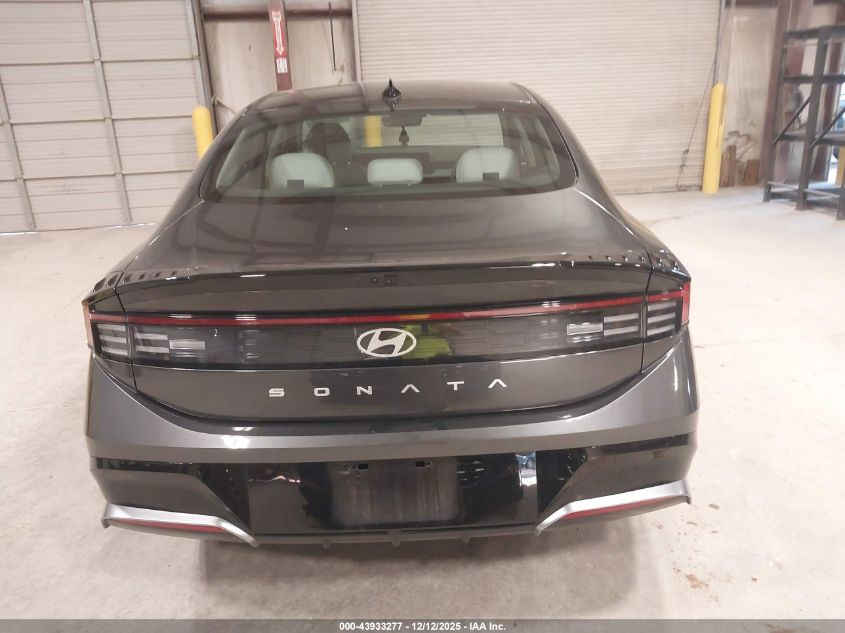 2025 Hyundai Sonata Sel VIN: KMHL64JA9SA437448 Lot: 43933277