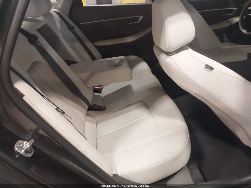 2025 Hyundai Sonata Sel VIN: KMHL64JA9SA437448 Lot: 43933277