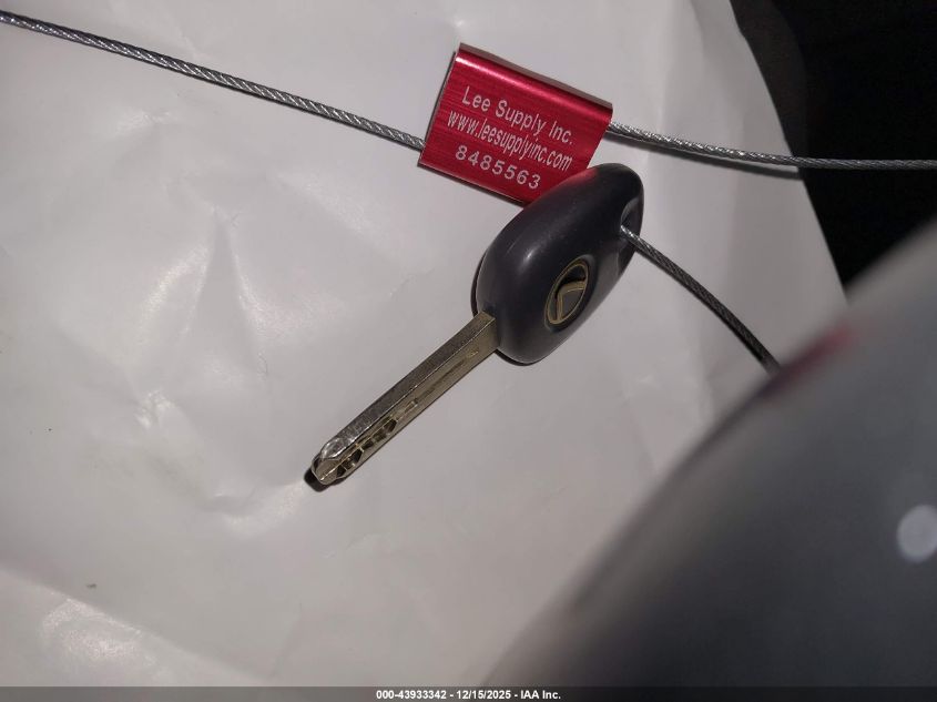 2002 Lexus Es 300 VIN: JTHBF30G220021309 Lot: 43933342