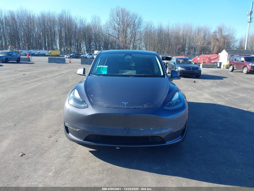 2023 Tesla Model Y Awd/Long Range Dual Motor All-Wheel Drive VIN: 7SAYGDEE3PA197879 Lot: 43933401