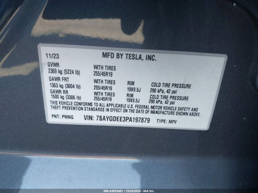 2023 Tesla Model Y Awd/Long Range Dual Motor All-Wheel Drive VIN: 7SAYGDEE3PA197879 Lot: 43933401