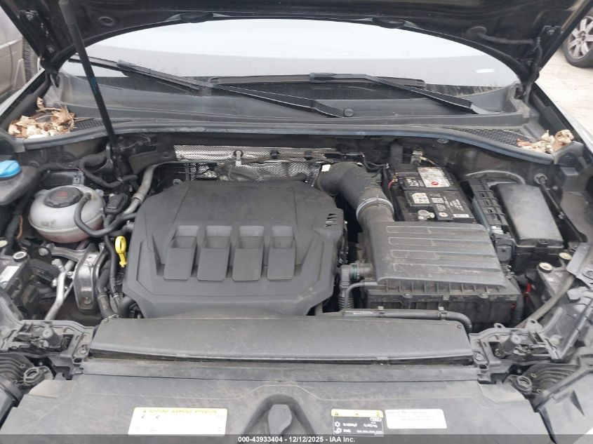 2020 Audi Q3 Premium 45 Tfsi Quattro Tiptronic VIN: WA1AECF39L1004274 Lot: 43933404