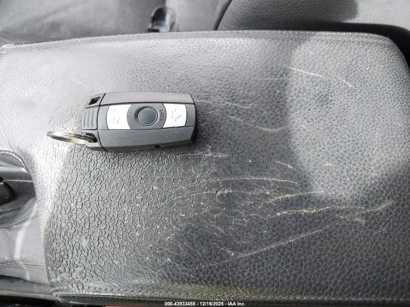 2007 BMW 328I VIN: WBAVA33587KX71426 Lot: 43933458