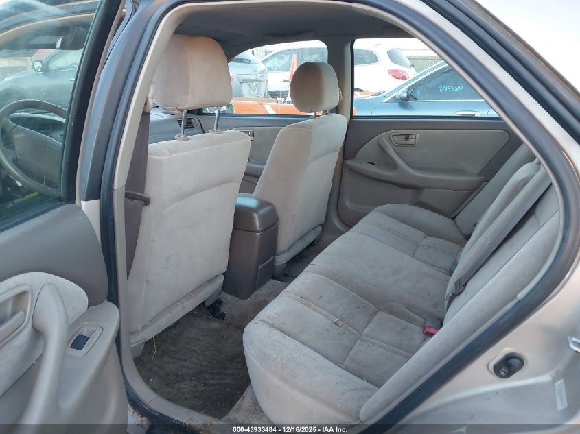 2000 Toyota Camry Ce VIN: 4T1BG22K3YU681463 Lot: 43933484