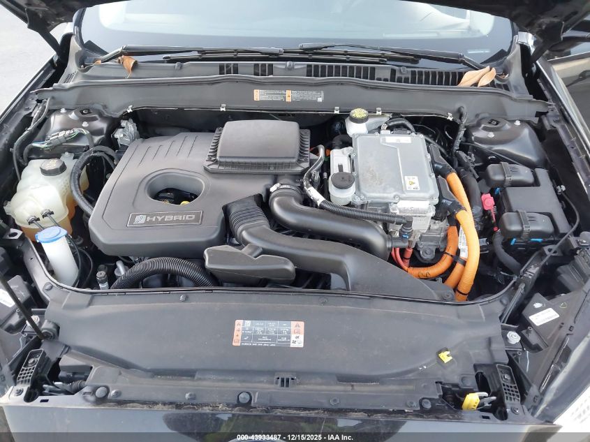 2020 Ford Fusion Hybrid Titanium VIN: 3FA6P0RU8LR157264 Lot: 43933487