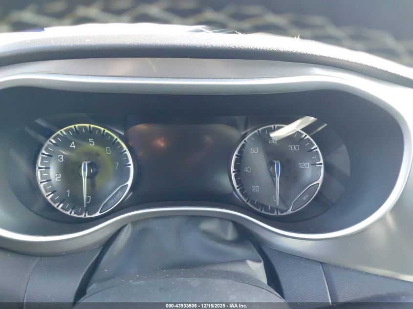 2025 Chrysler Pacifica Select VIN: 2C4RC1BG4SR530642 Lot: 43933506