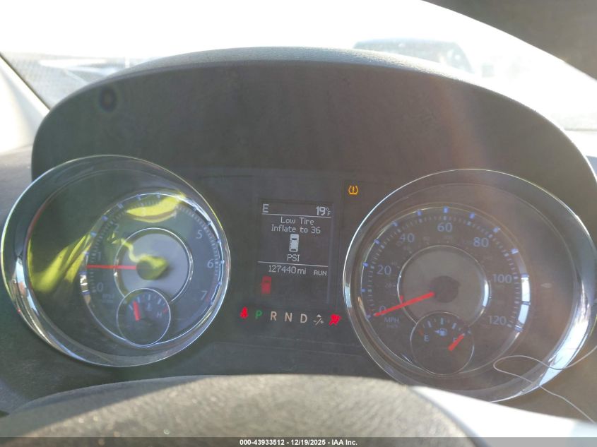 2015 Chrysler Town & Country Touring-L VIN: 2C4RC1CGXFR513977 Lot: 43933512