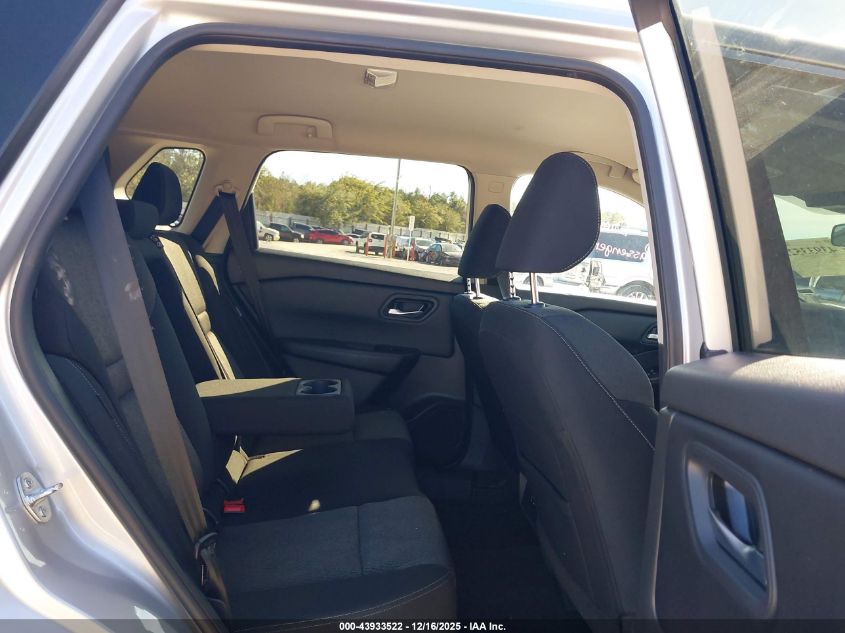 2024 Nissan Rogue Sv Fwd VIN: 5N1BT3BAXRC711915 Lot: 43933522