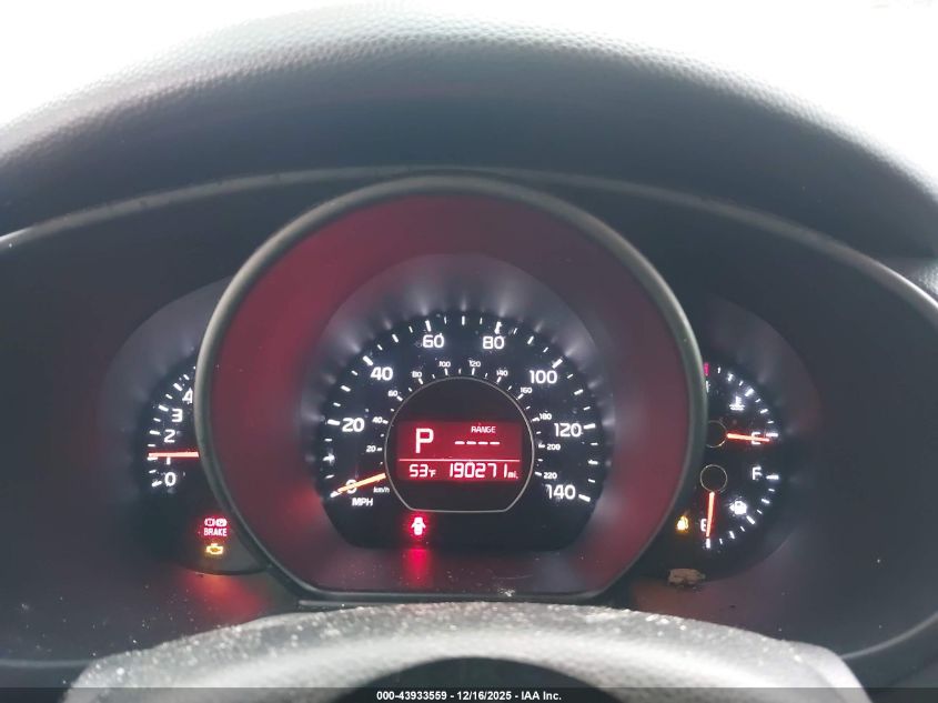 2015 Kia Soul VIN: KNDJN2A23F7775863 Lot: 43933559