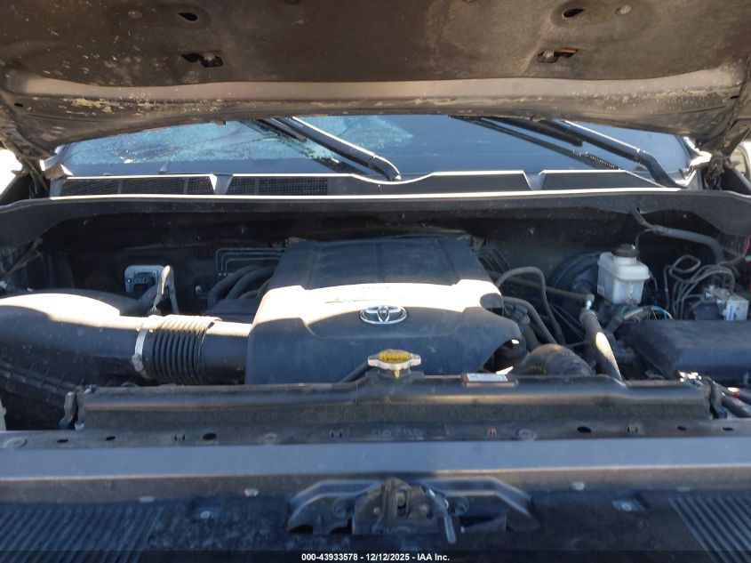 2017 Toyota Tundra Sr5 4.6L V8 VIN: 5TFEM5F11HX118939 Lot: 43933578