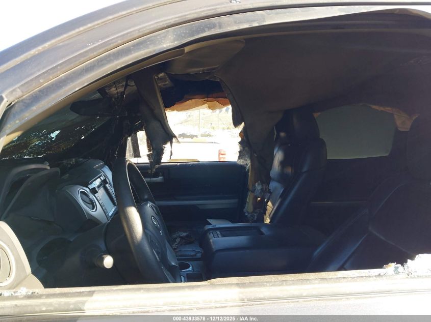 2017 Toyota Tundra Sr5 4.6L V8 VIN: 5TFEM5F11HX118939 Lot: 43933578