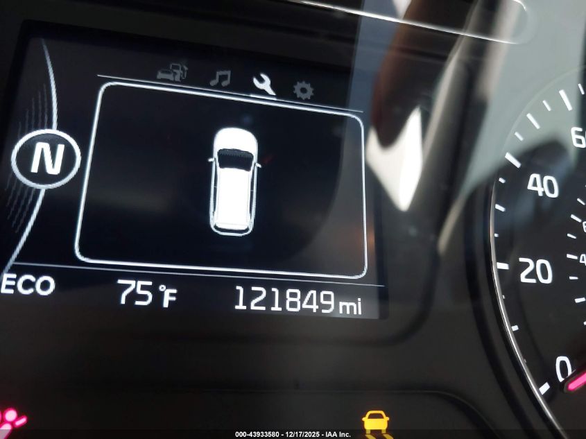 2017 Kia Sorento 2.4L L VIN: 5XYPG4A30HG280843 Lot: 43933580