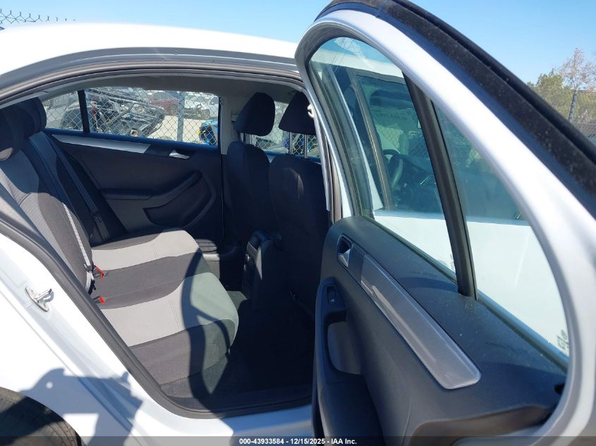 2017 Volkswagen Jetta 1.4T S VIN: 3VW2B7AJ7HM246875 Lot: 43933584