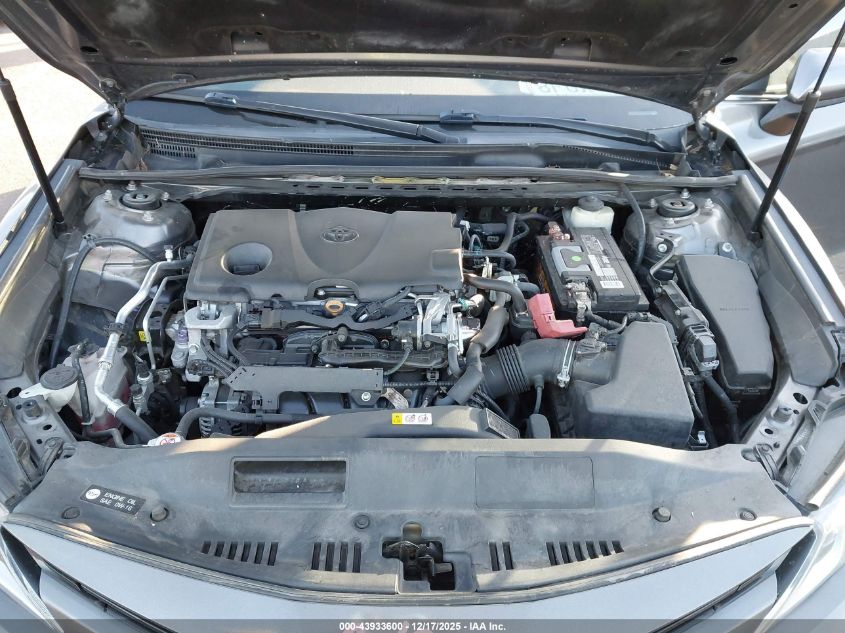 2018 Toyota Camry Le VIN: 4T1B11HK9JU613869 Lot: 43933600