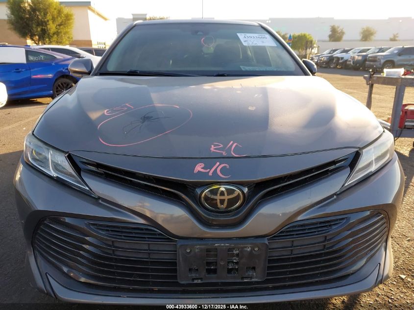 2018 Toyota Camry Le VIN: 4T1B11HK9JU613869 Lot: 43933600
