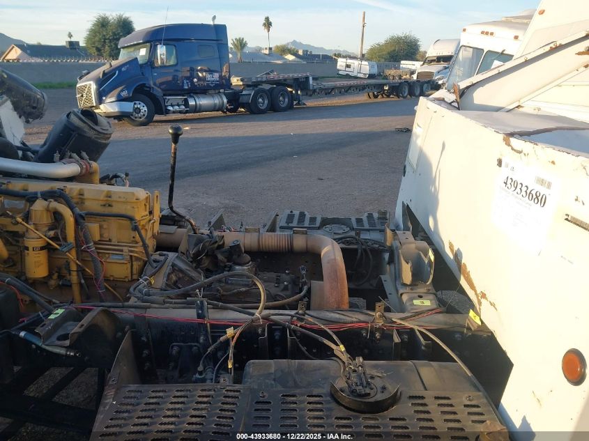 1994 GMC Topkick Tow Truck VIN: 1GDGBH1J4RJ517579 Lot: 43933680