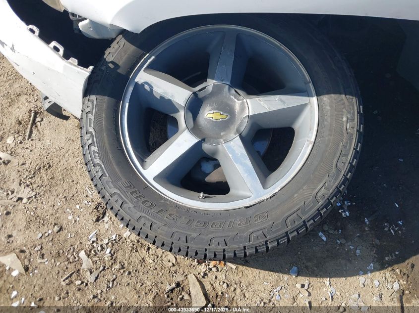 2010 Chevrolet Avalanche 1500 Ls VIN: 3GNNCEE00AG127127 Lot: 43933690