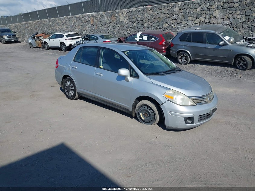 2009 Nissan Versa 1.8S