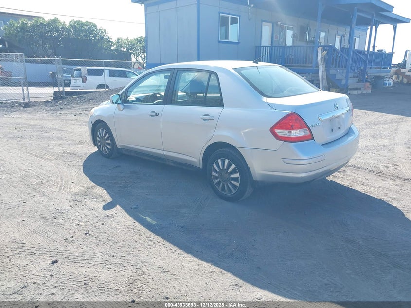 2009 Nissan Versa 1.8S